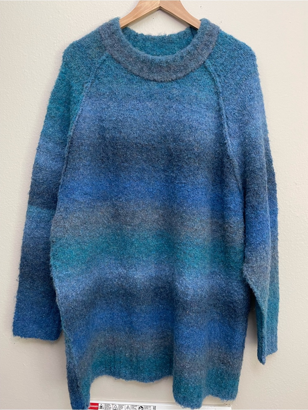 Natural Life Blue Ombré Tunic Sweater size XL Oversized Coastal Chic Boho Artsy - Picture 3 of 9